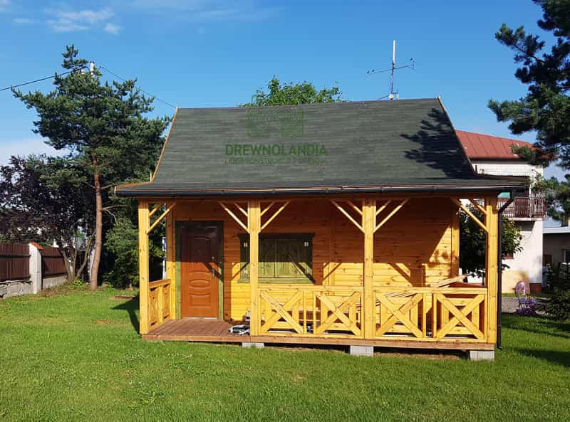 Domek z instalacja hydrauliczna