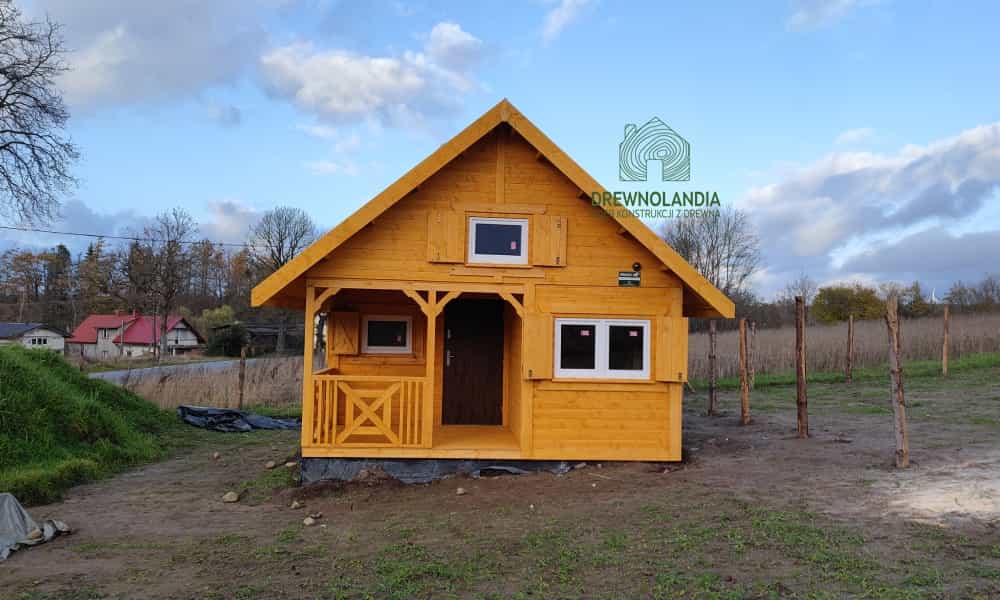 CRA1 PLUS – domek z drewna, całoroczny