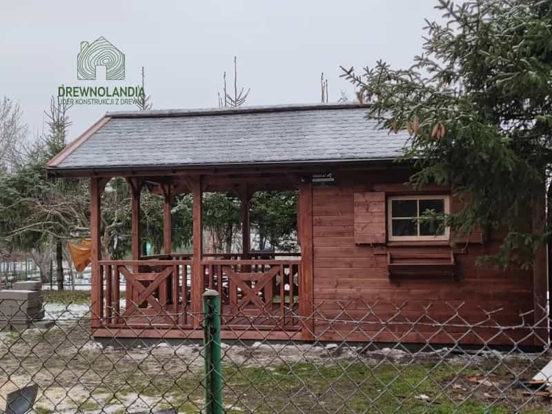 Domek drewniany Bolesław - 6x3 m z tarasem, powierzchnia 18 m²