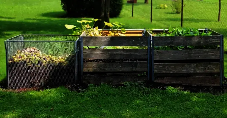 Jak zrobić kompostownik ogrodowy?