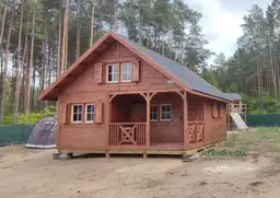 Wiktor IV, letniskowy domek z drewna, z tarasem, przestrzeń 35m², idealny na rodzinne wakacje