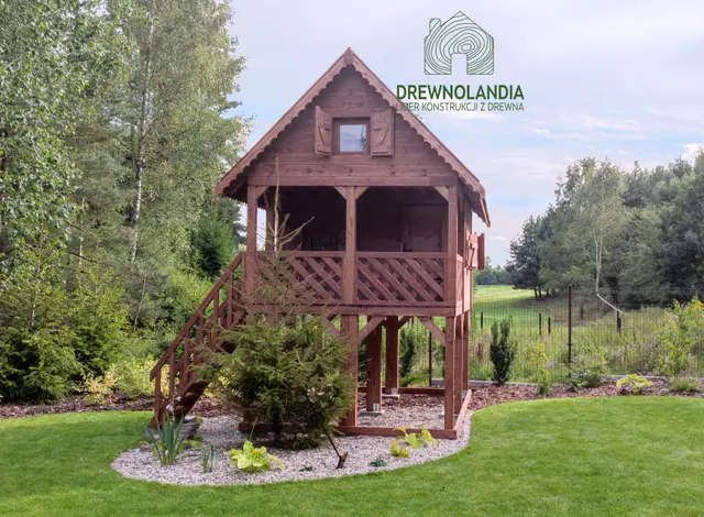 Drewniany domek ogrodowy dla dzieci Kitty IV z przestronną antresolą