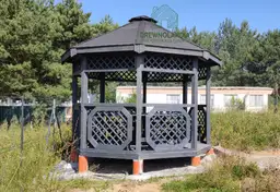 Altanka "Ola", drewniana, ośmiokątna konstrukcja idealna do ogrodu, wymiary 3,5m