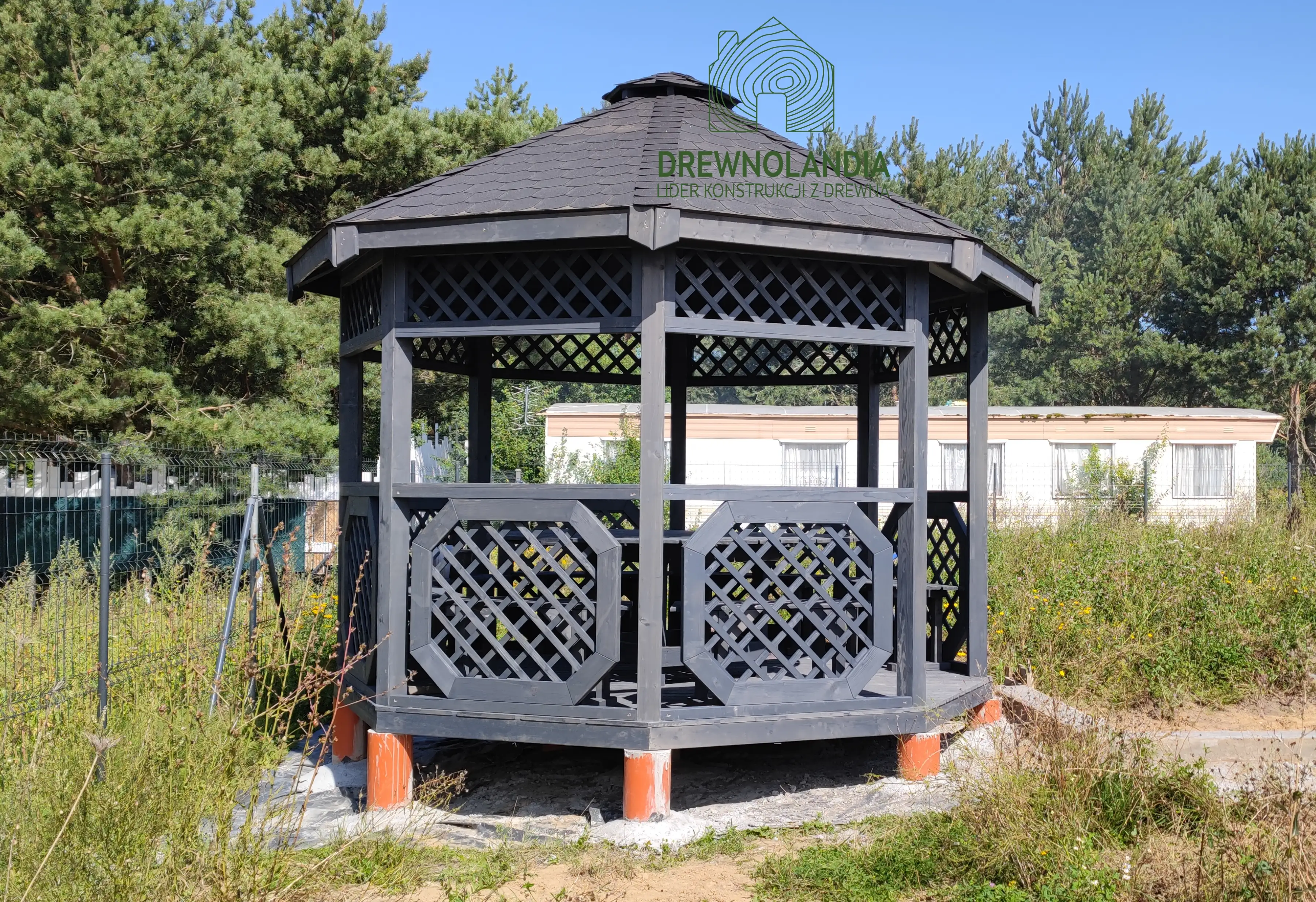 Altanka "Ola", drewniana, ośmiokątna konstrukcja idealna do ogrodu, wymiary 3,5m
