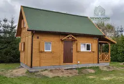 Drewniany domek CRP2 – całoroczny z tarasem i przestronnym wnętrzem