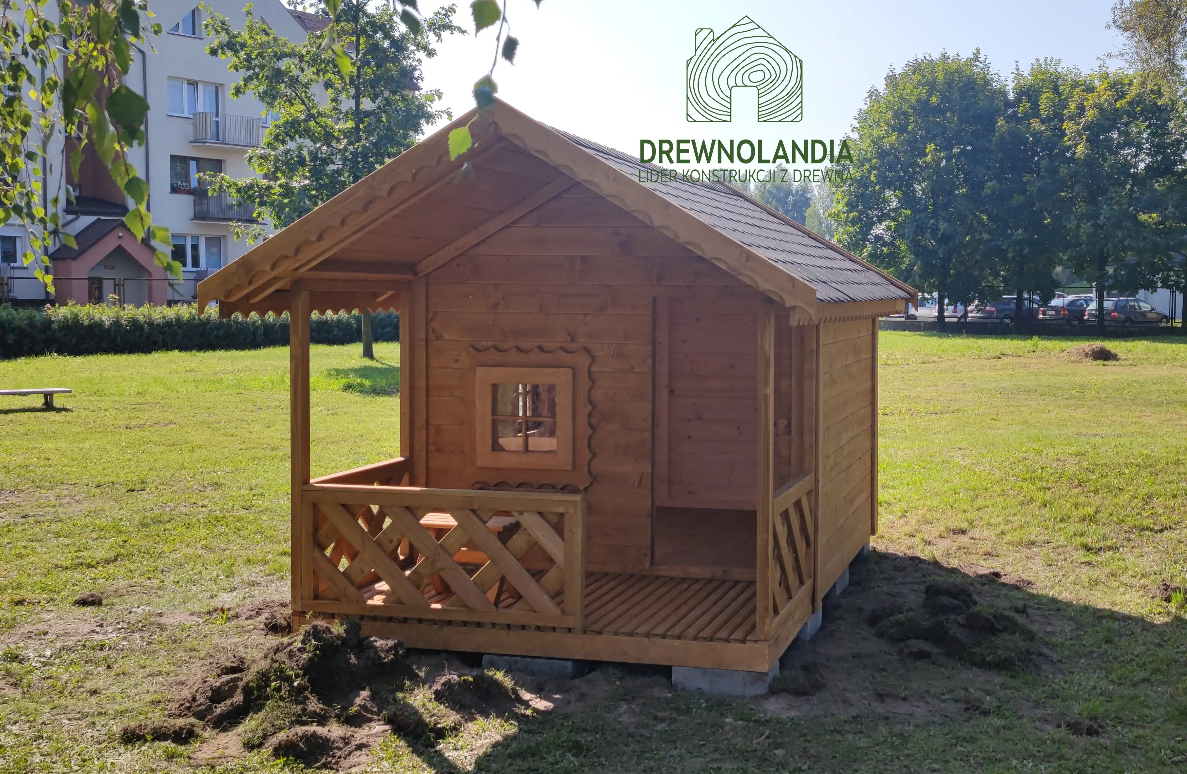 Kitty III - drewniany domek dziecięcy, praktyczny i trwały