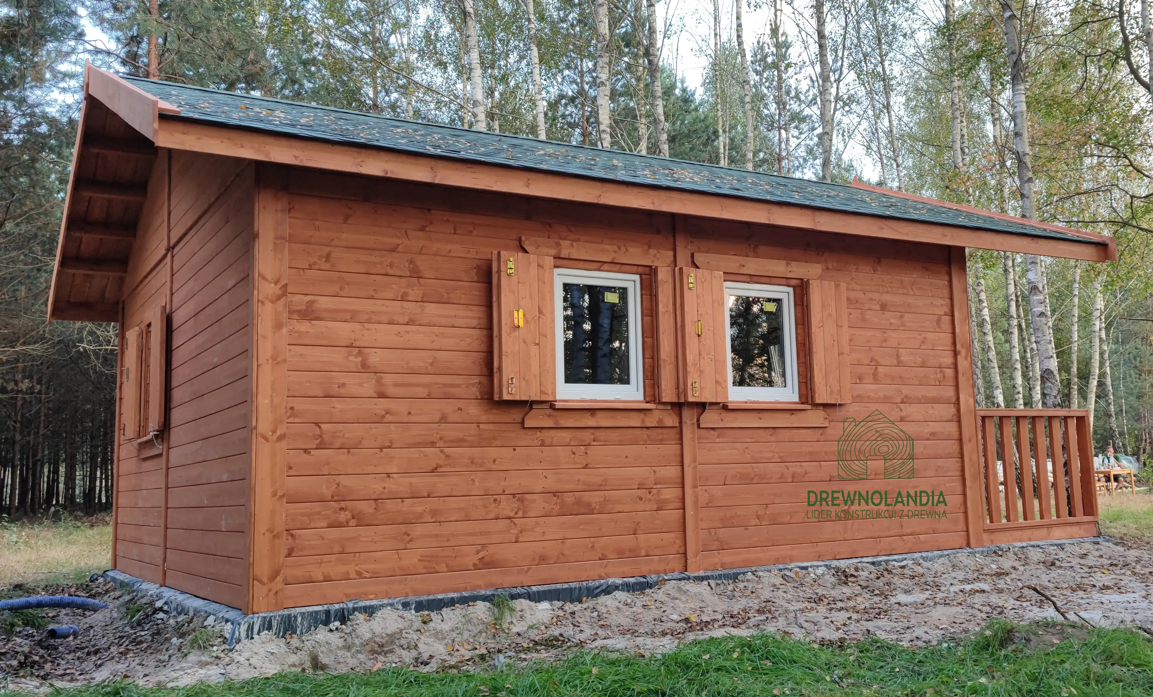 Drewniany domek letniskowy SM-1 - projekt do samodzielnego montażu