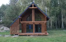 Drewniany domek rekreacyjny CRK10 – przestronny i nowoczesny