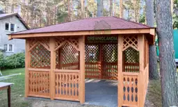 Czterokątna altanka ogrodowa Aleksandra z drewna o wymiarach 3x4 m