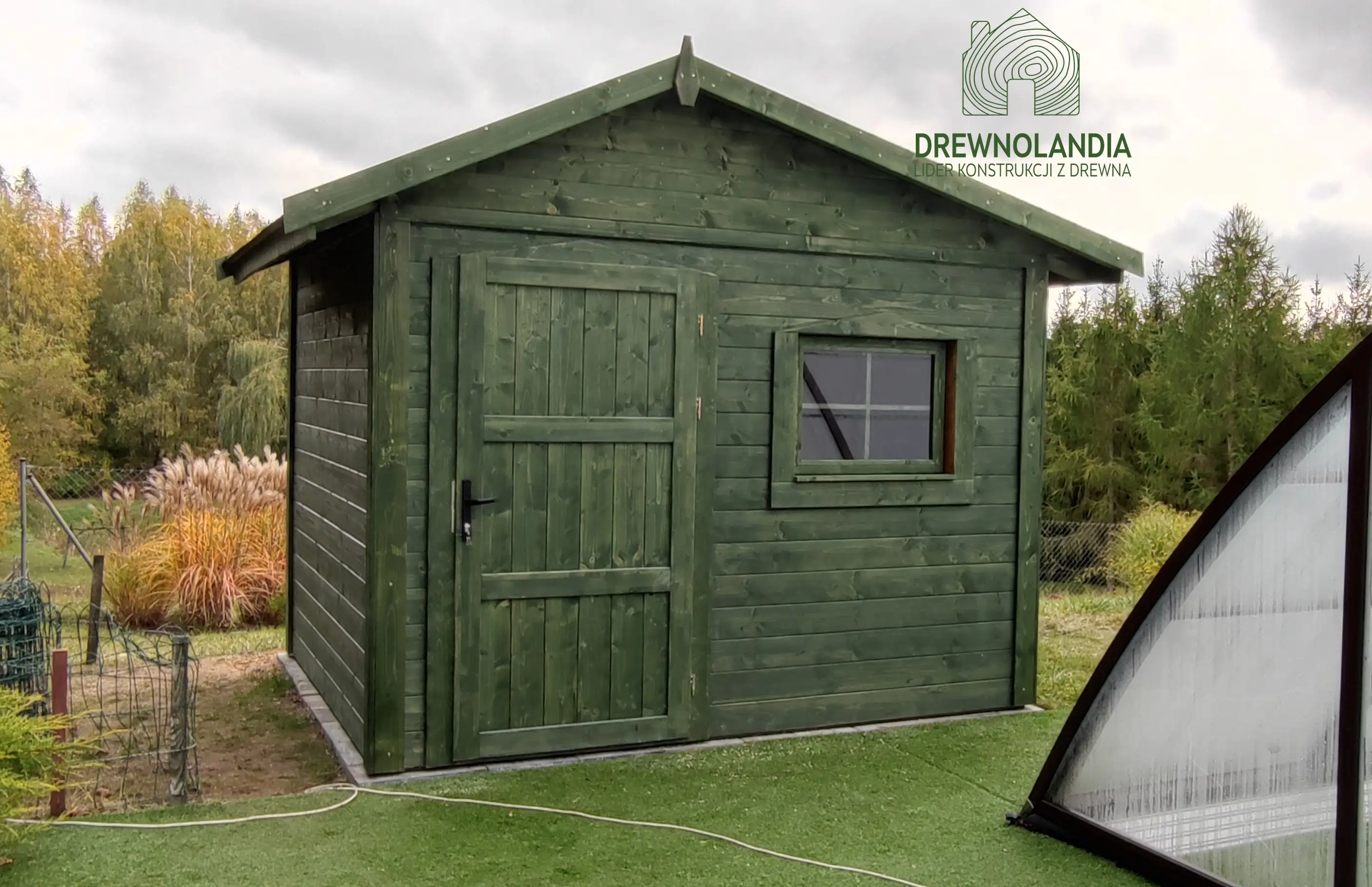 Filemon, drewniany domek narzędziowy, Drewnolandia, estetyka i trwałość