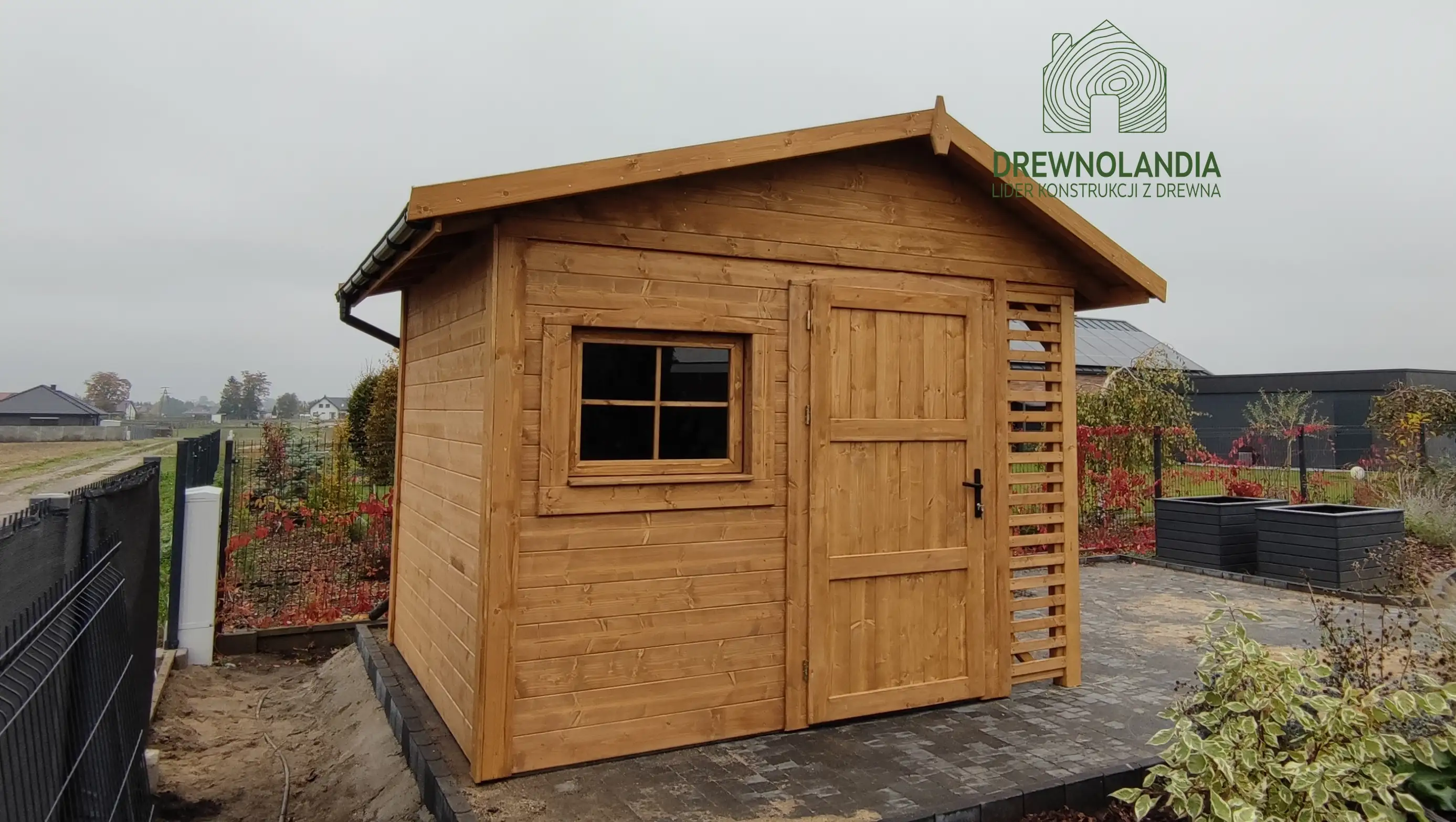 Domek gospodarczy z drewna Bonifacy - 3x2,5m 