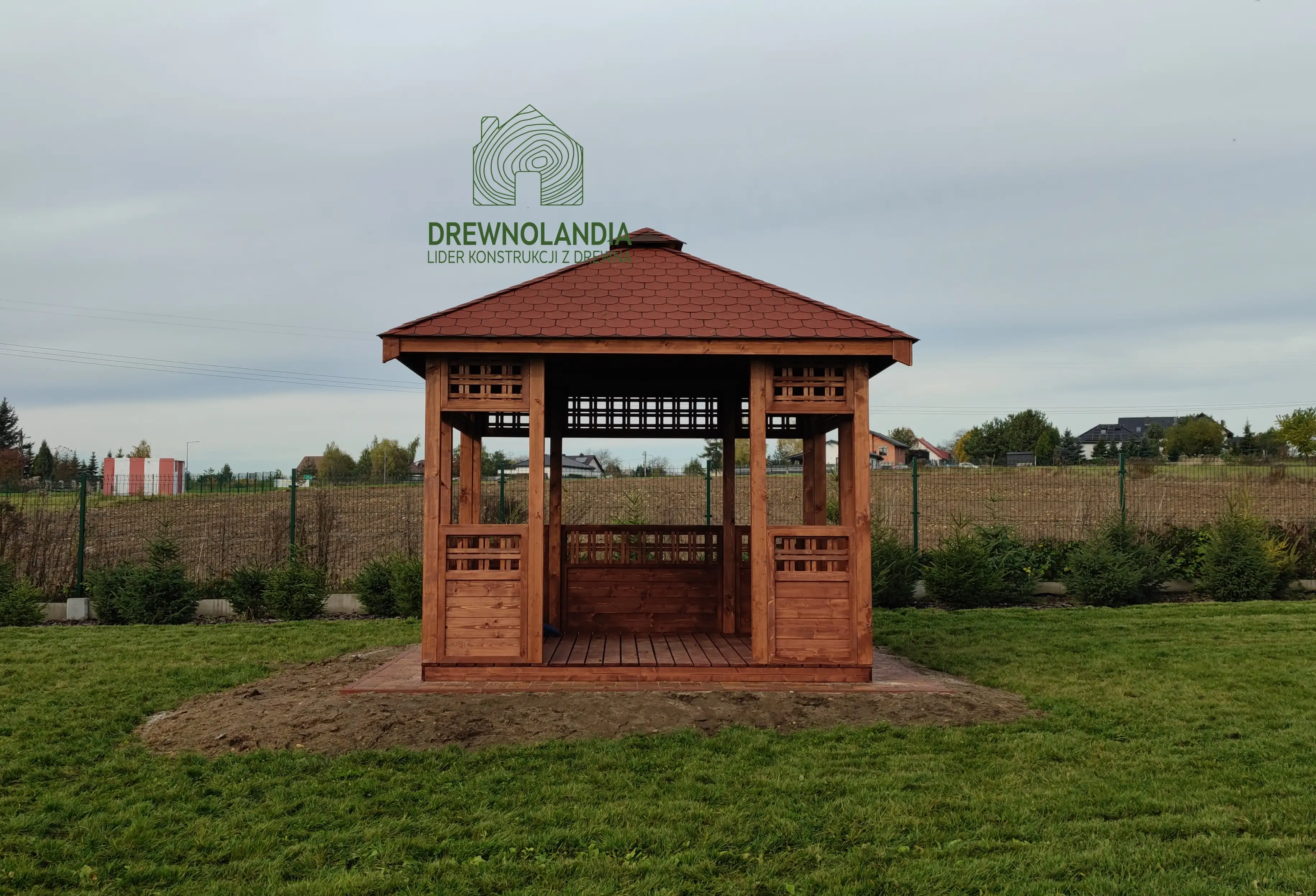 Kwadratowa altanka ogrodowa Daniela – 3x3m – Drewnolandia