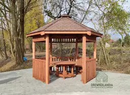 Sześciokątna altanka drewniana Jadwiga – Drewnolandia