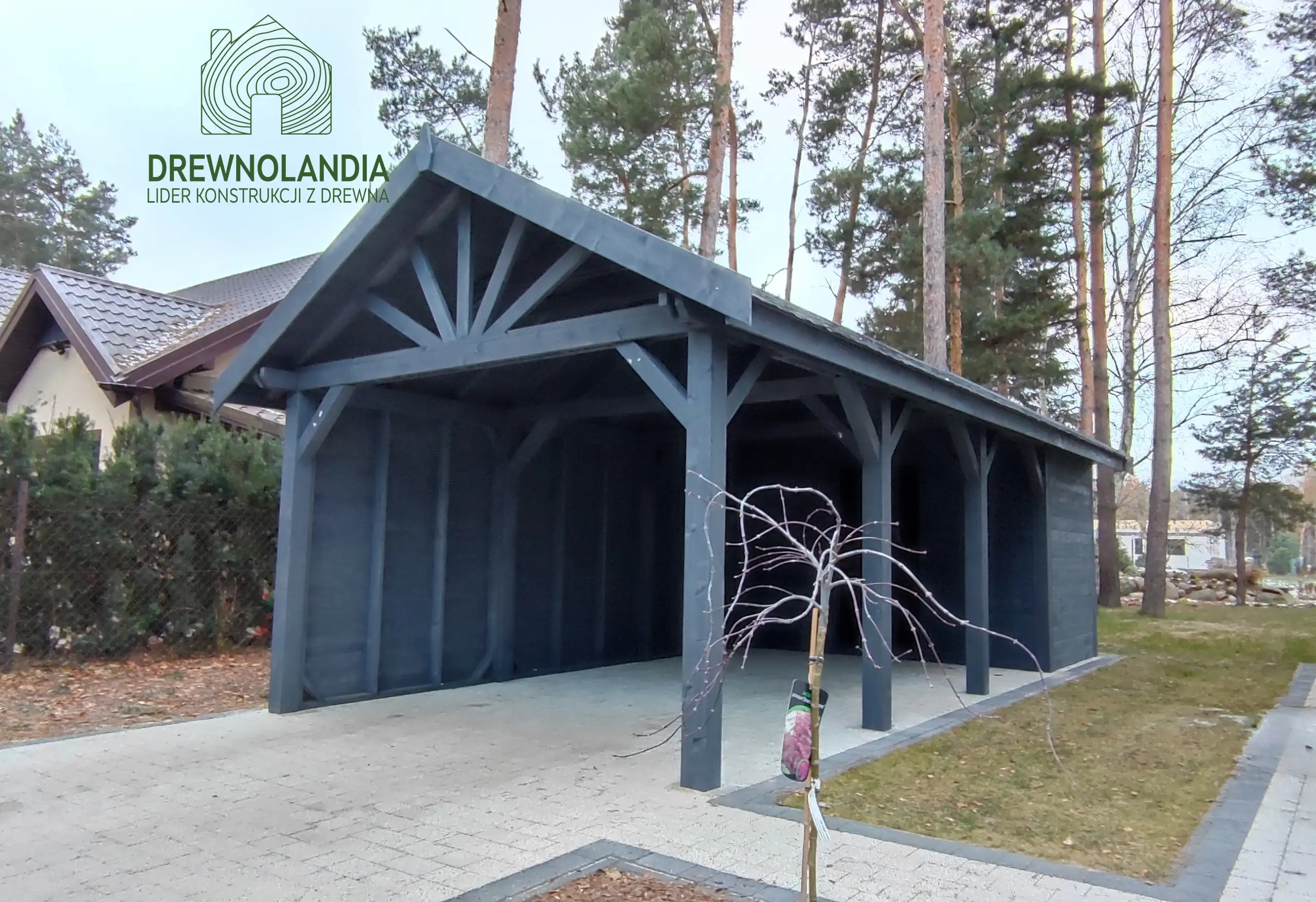 Wiata samochodowa Agnieszka 6x3 – Zadaszenie i schowek w jednym