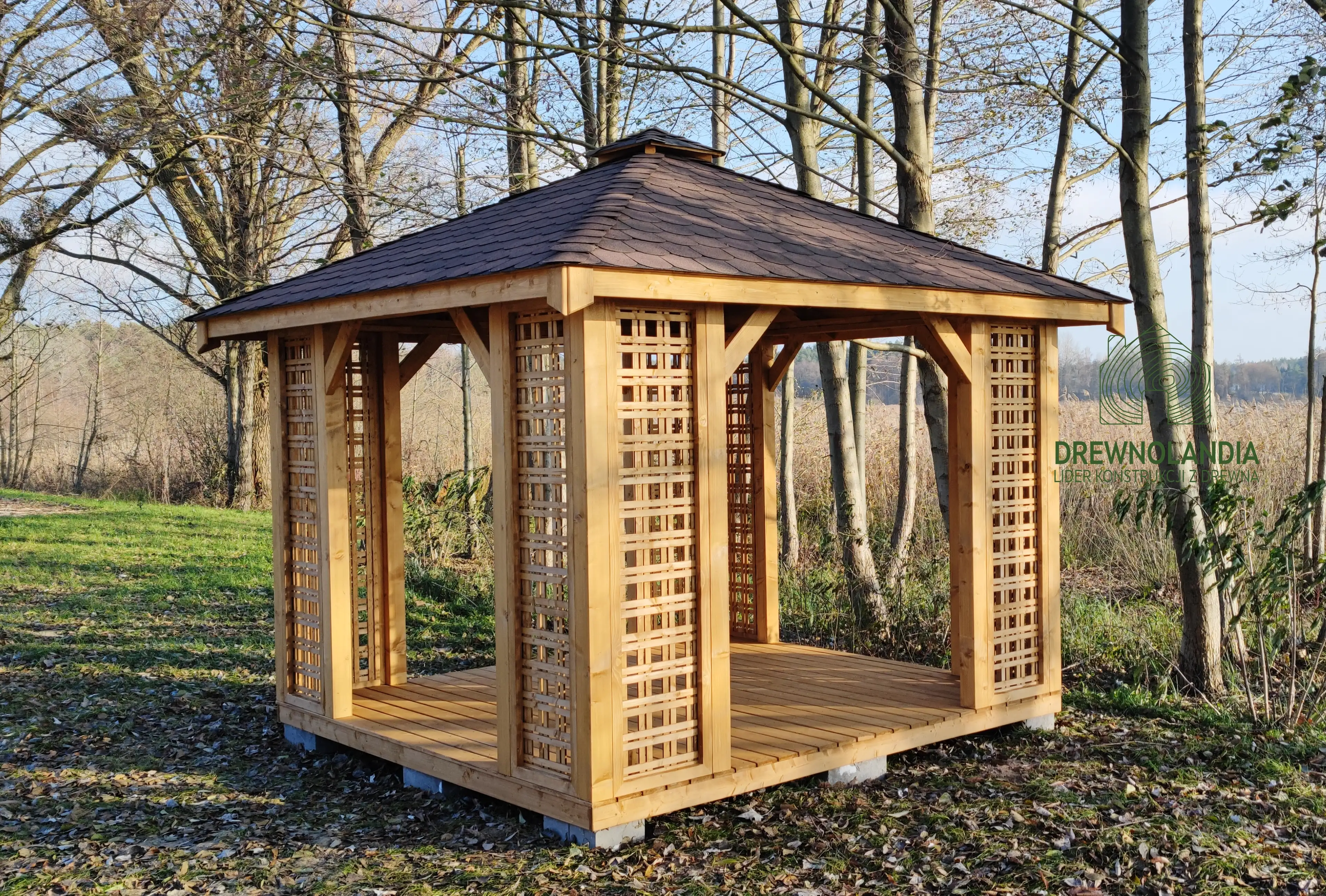 Altanka Ewa 3,5x3,5m – kwadratowa, estetyczna konstrukcja z drewna