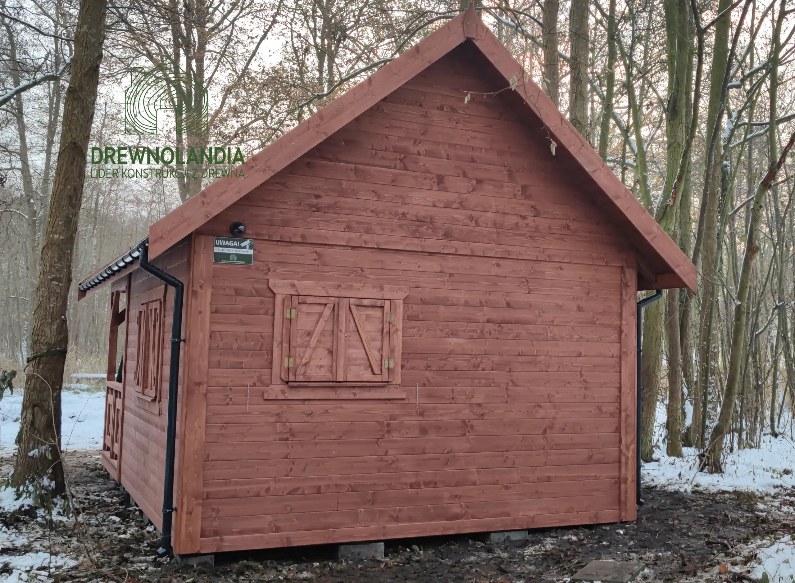 Drewniany domek letniskowy Amadeusz II, z tarasem i antresolą, powierzchnia 24m²