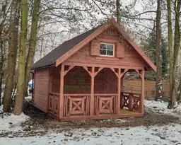 Letniskowy domek Amadeusz II z antresolą, drewniany, przestronny, 24m²