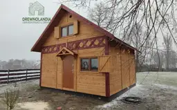 Wiktor V – domek letniskowy z antresolą i oknami PCV – idealny na działkę