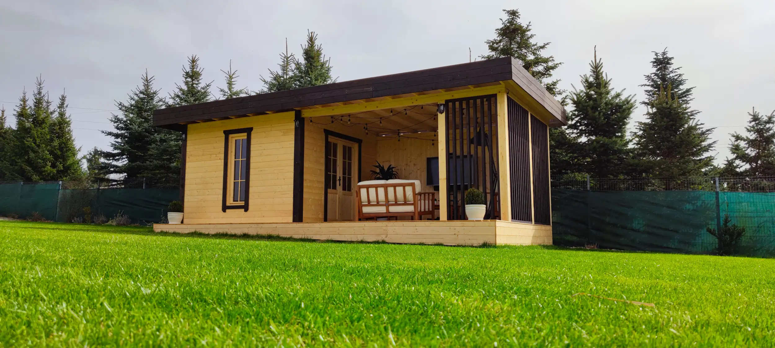 Drewniana altana do ogrodu – Natalia, piękna i funkcjonalna