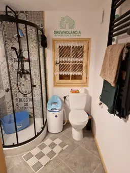 Letniskowy domek z drewna Mikołaj II, 25m², wykończenie na działkę