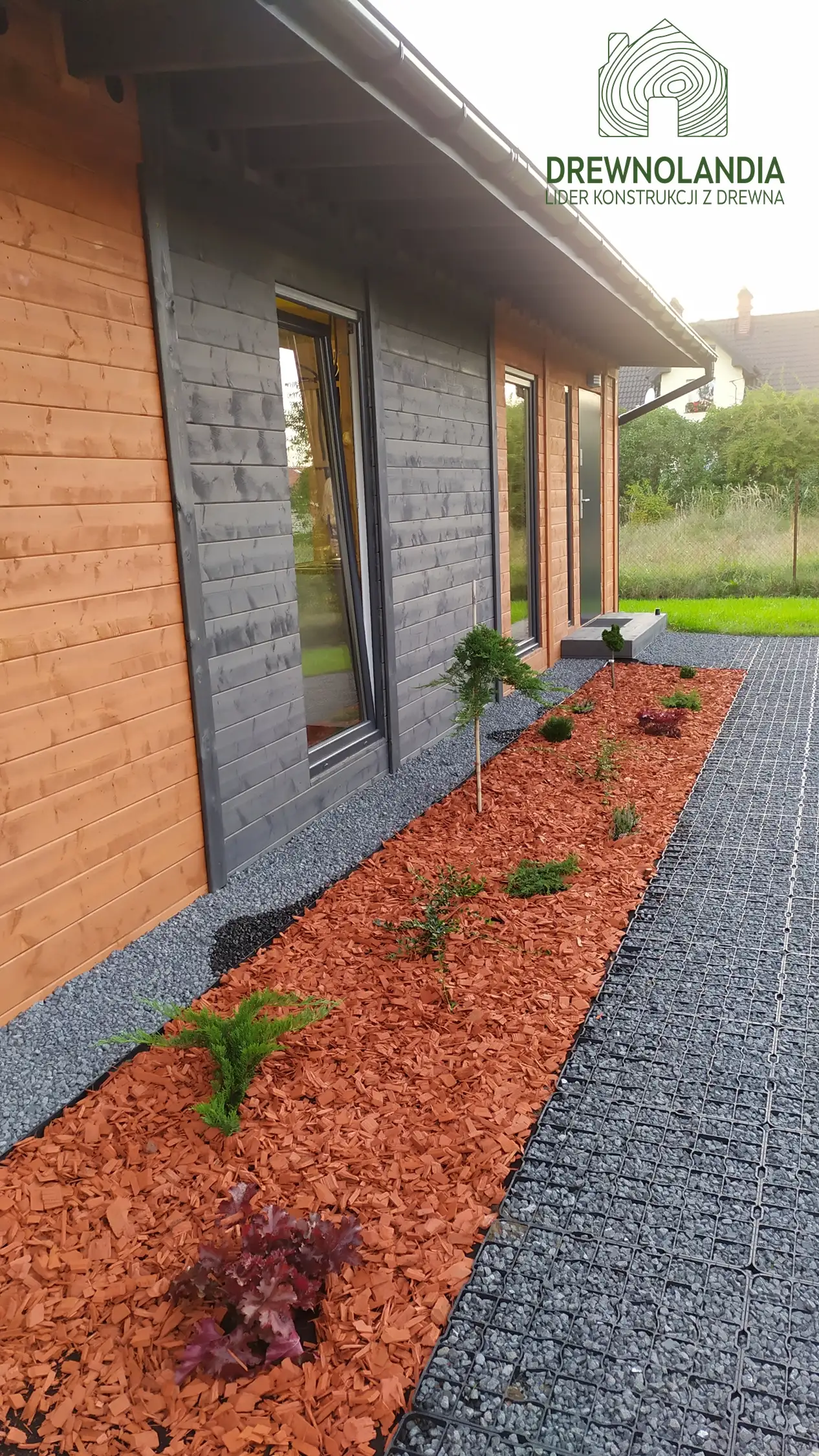 Domek parterowy Marek z oknami PCV - 3,5m x 10m z werandą 3m x 5m