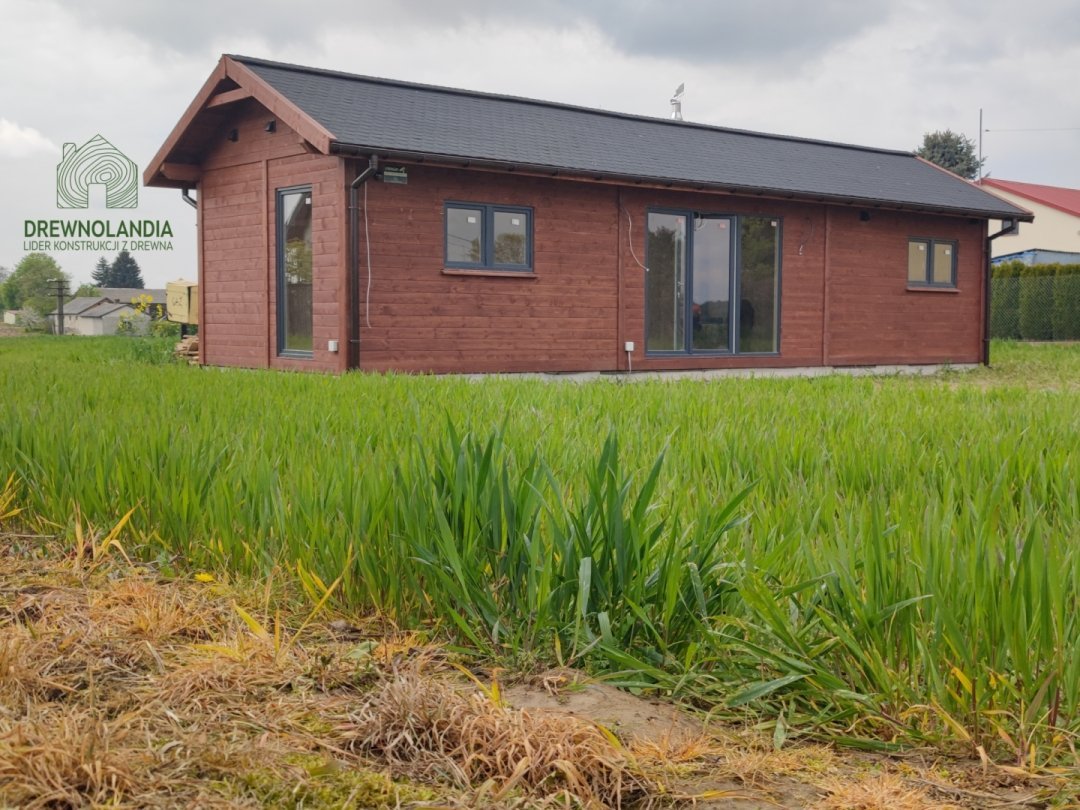 CRK2 – całoroczny drewniany domek rekreacyjny, 48 m²