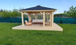 Drewniana altanka od polskiego producenta – gwarancja jakości