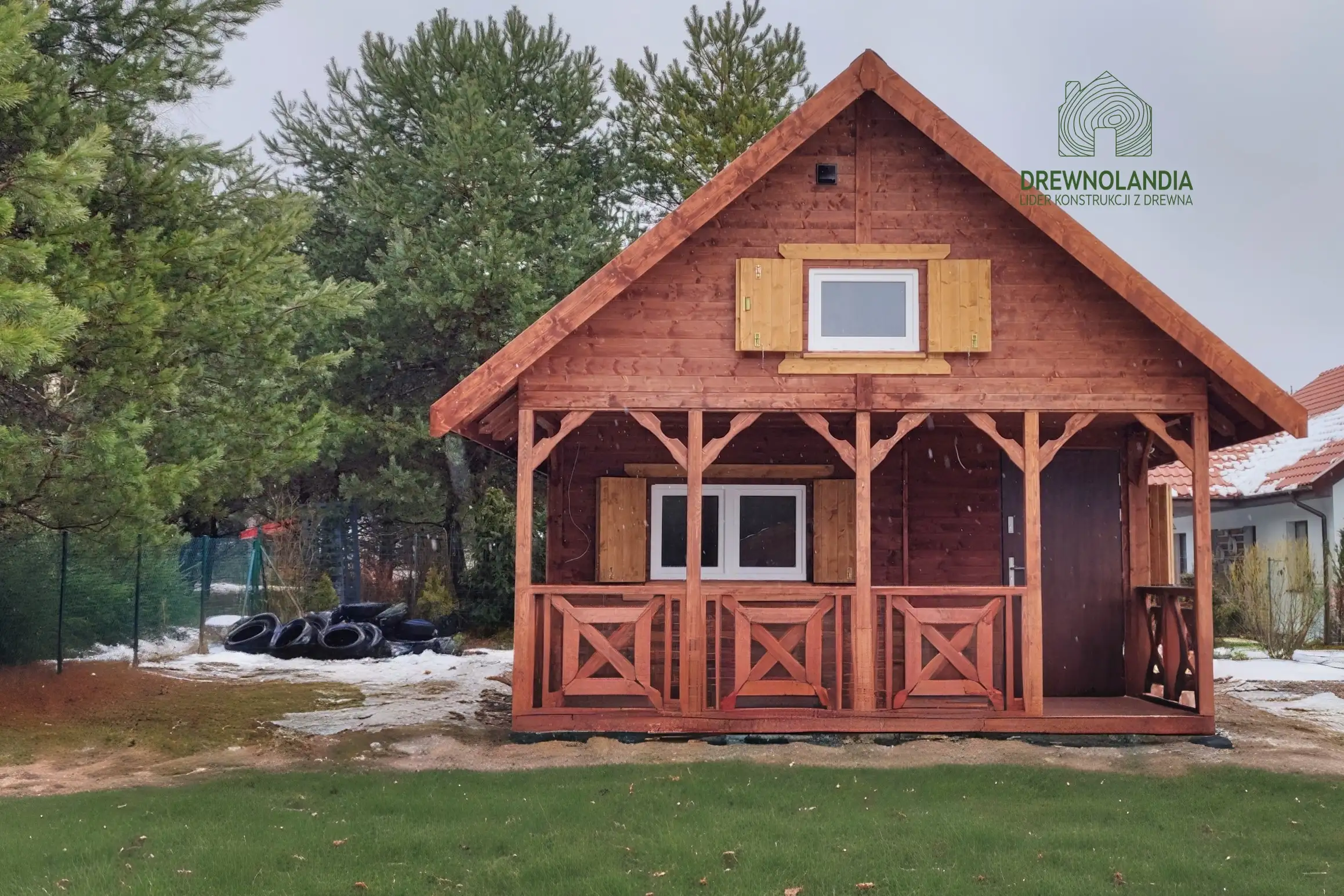 Drewniany domek "Amadeusz I", z antresolą i tarasem, 20m2