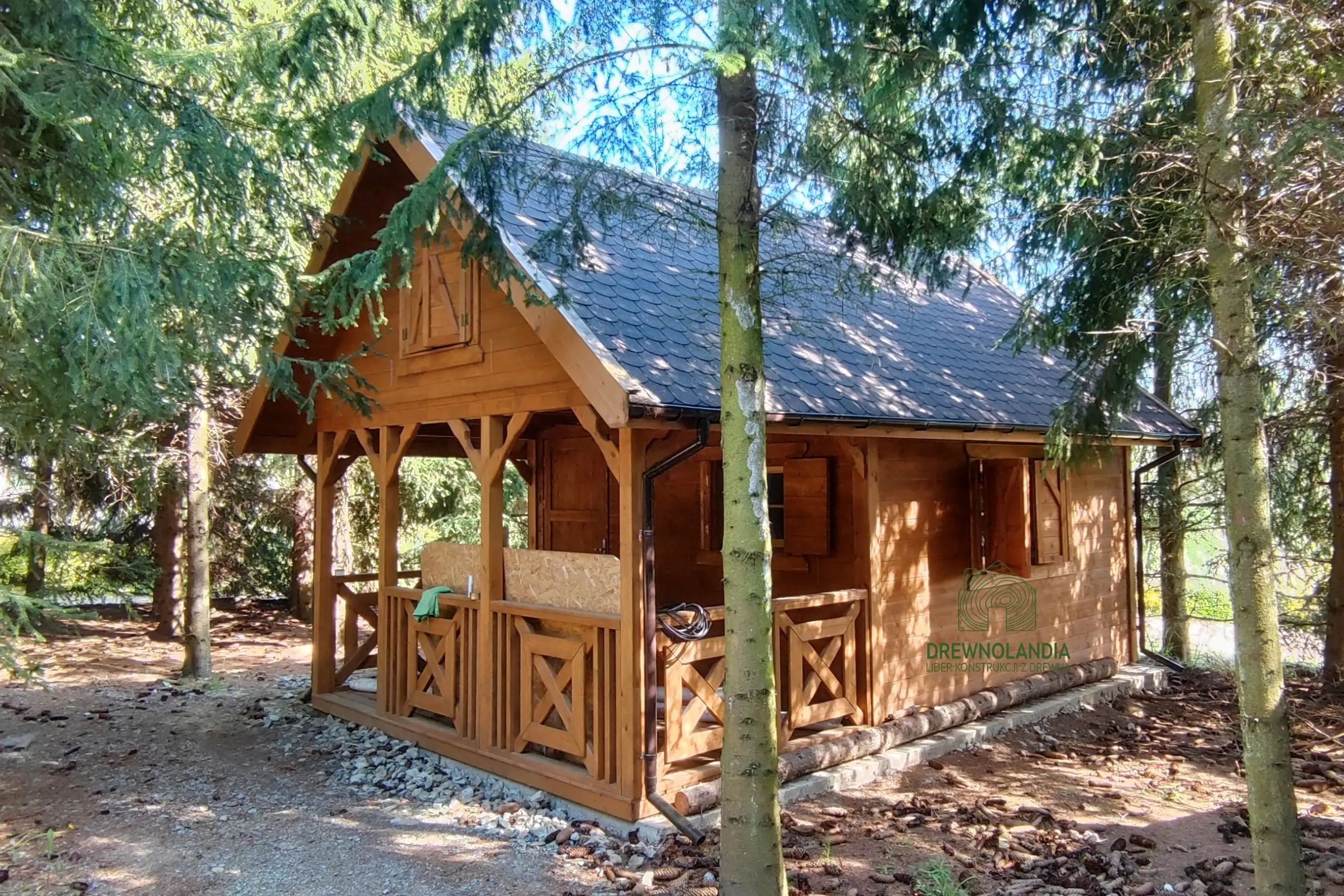 Domek "Amadeusz I", drewniany, letniskowy, z tarasem, 20m2