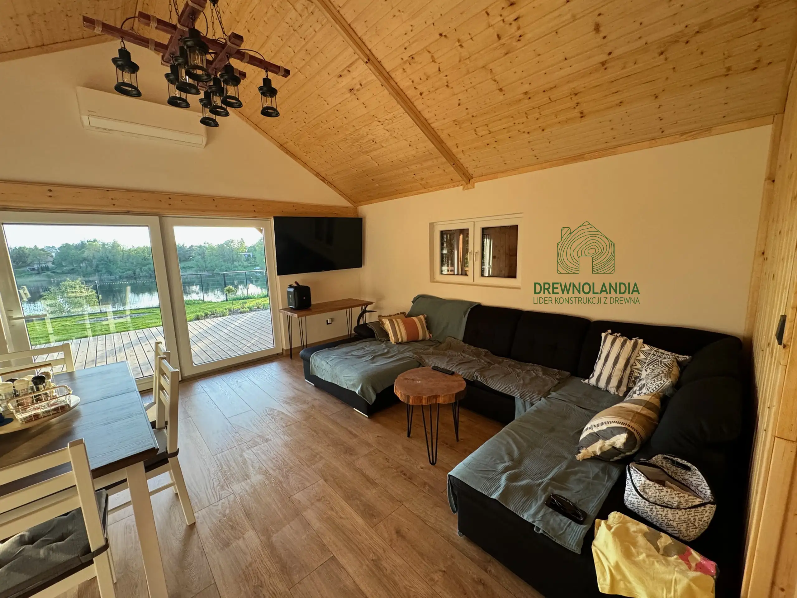 Drewniany domek rekreacyjny całoroczny CRK1 - 70 m²