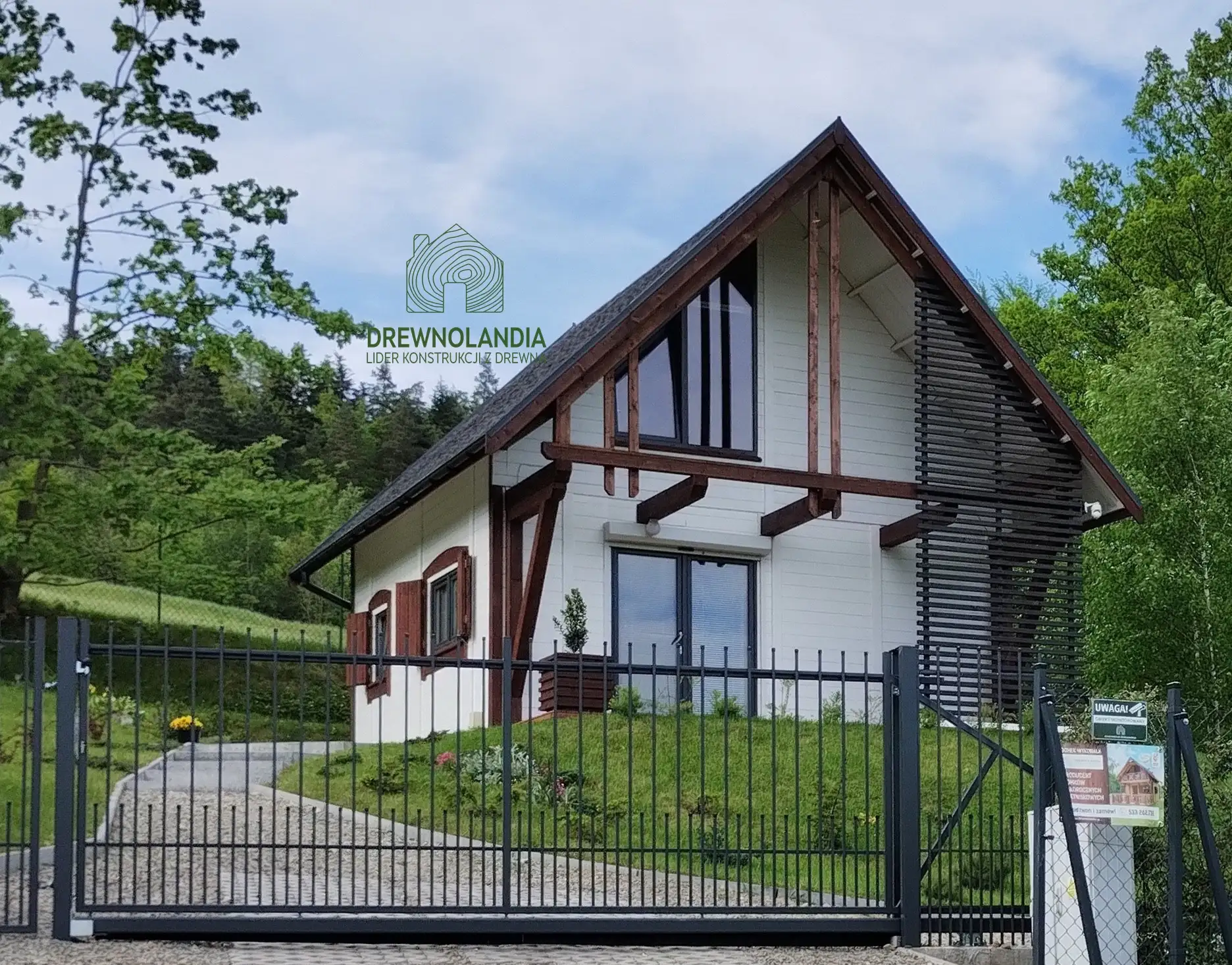 CRA10 PLUS – 35m² domek rekreacyjny całoroczny z antresolą i tarasem