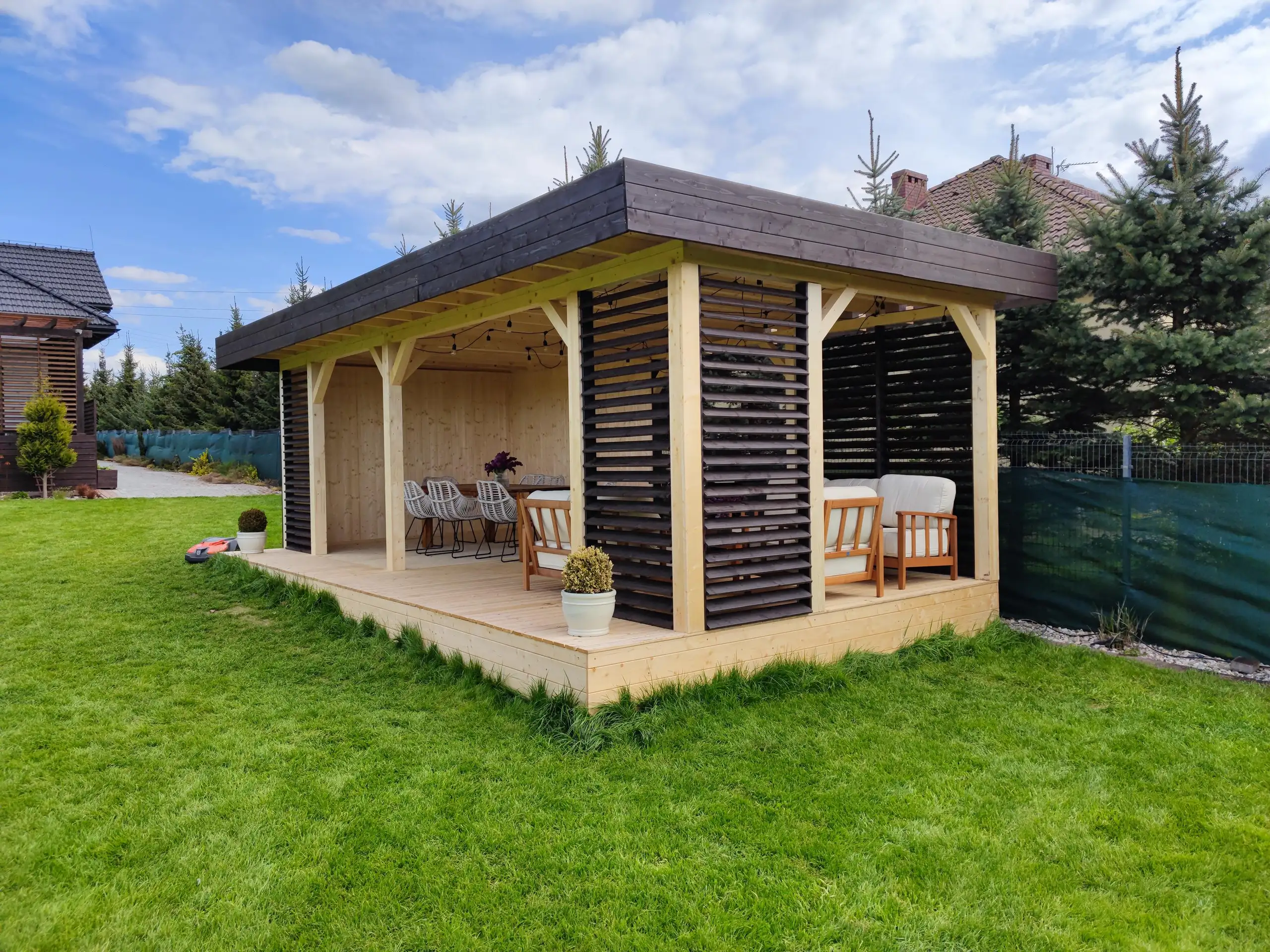 Altana Natalia I - 8m x 3,5m