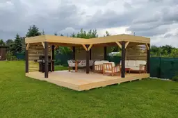 Altana ogrodowa Liwia – solidna konstrukcja z drewna na każdą okazję