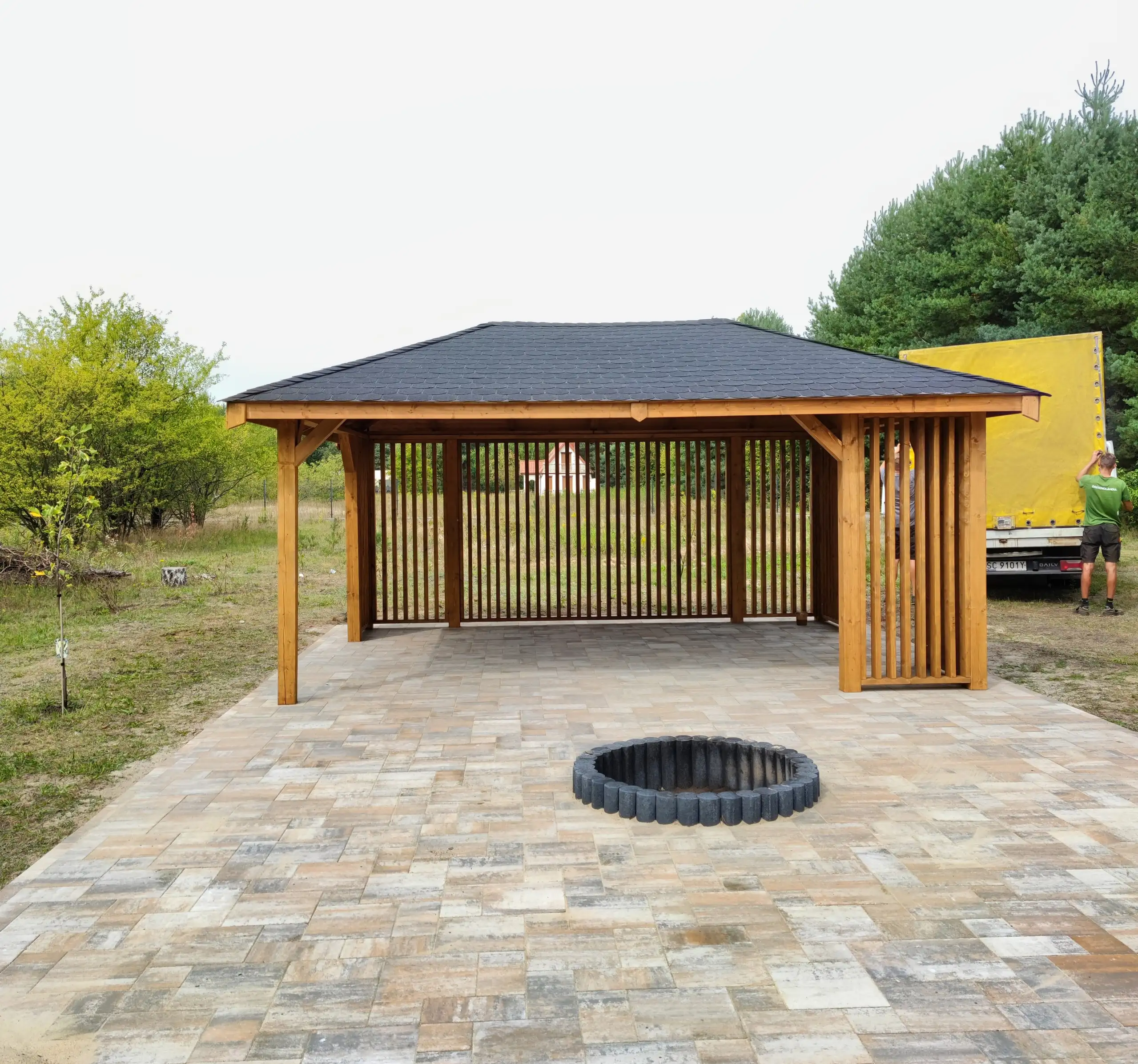 Altana Nela - 6m x 4m