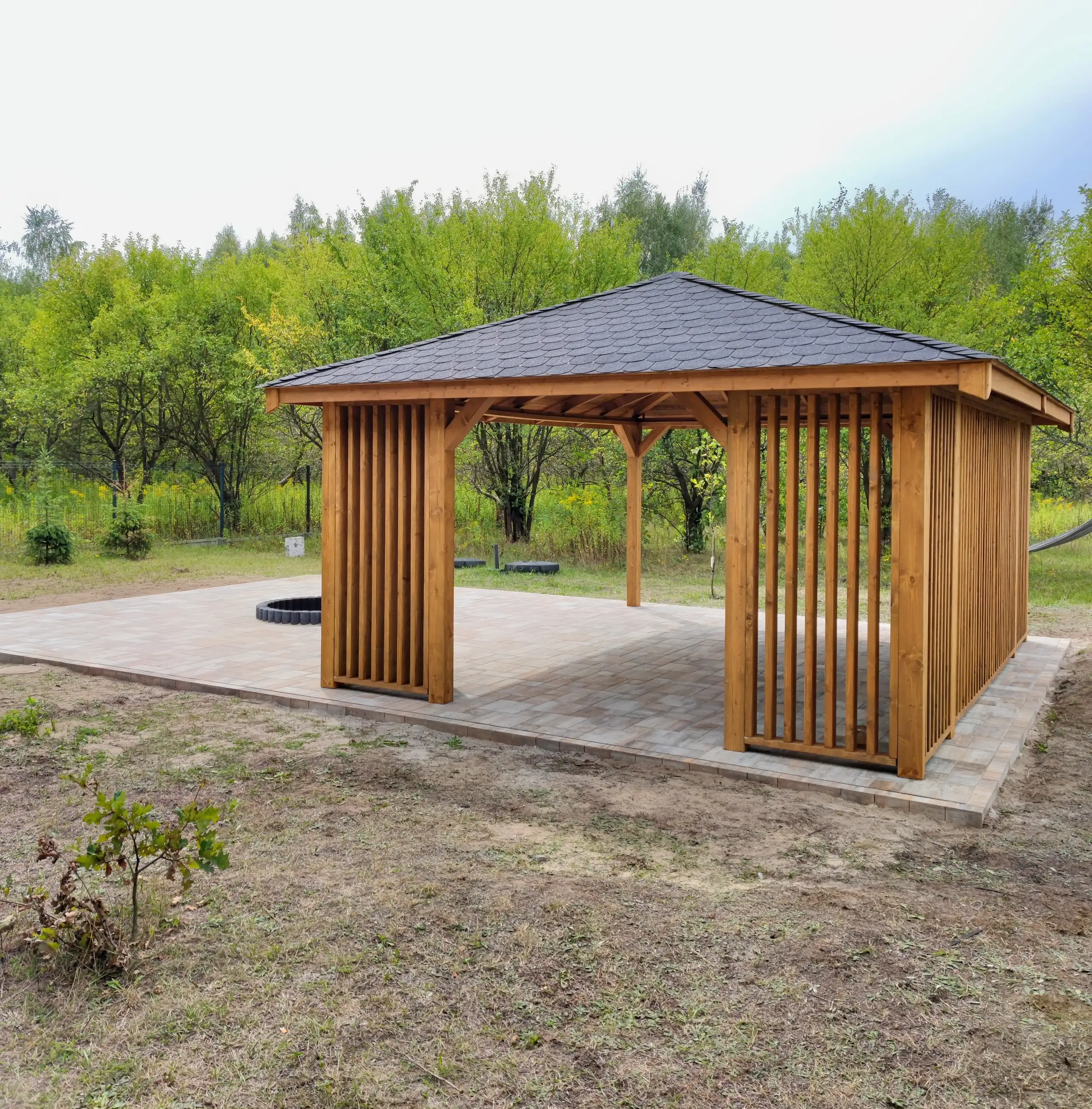 Altana Nela - 6m x 4m