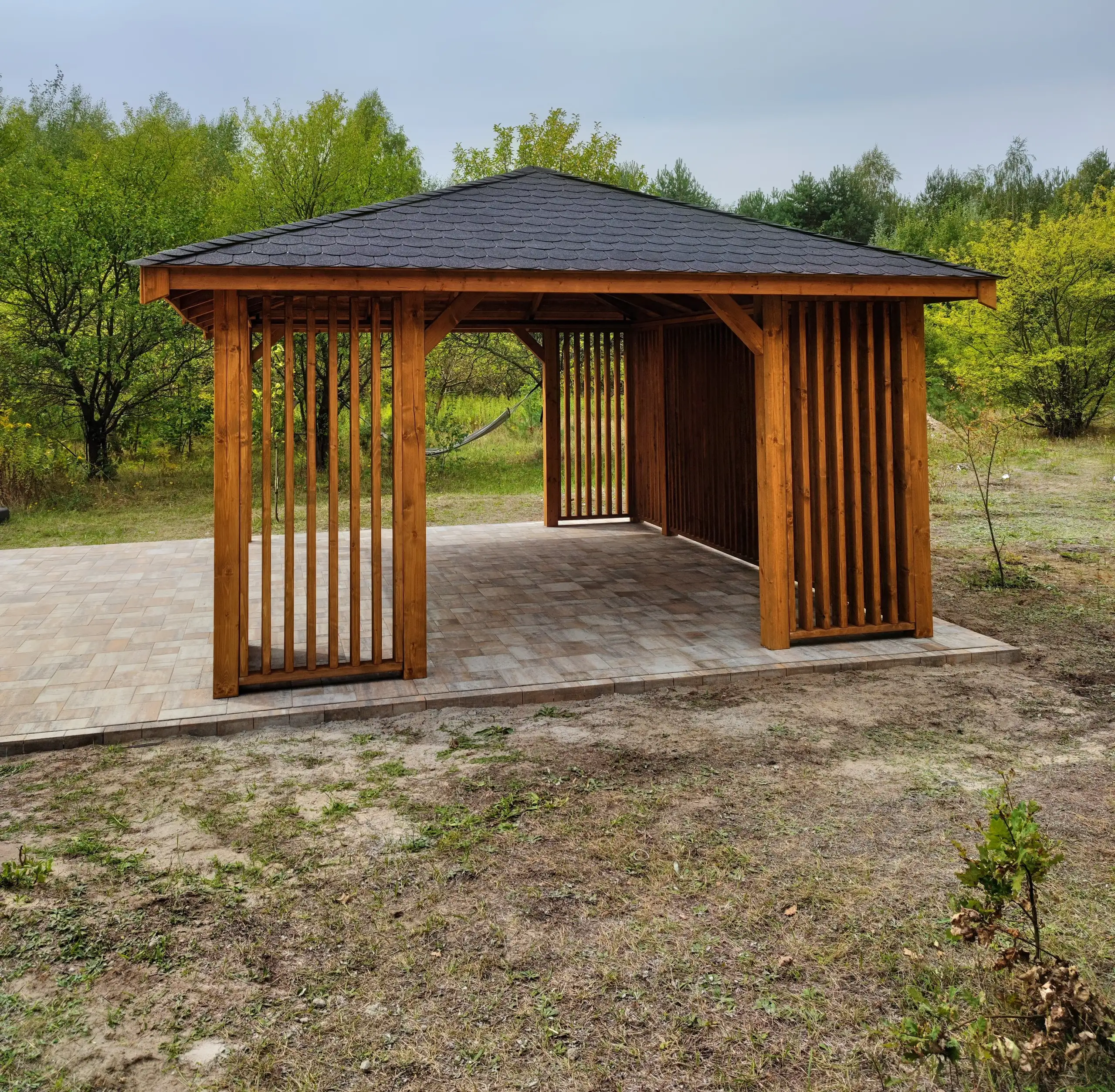 Altana Nela - 6m x 4m