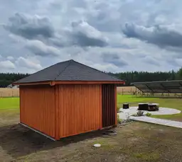 Drewniana altana Branda – przestronna i praktyczna 4x3 m