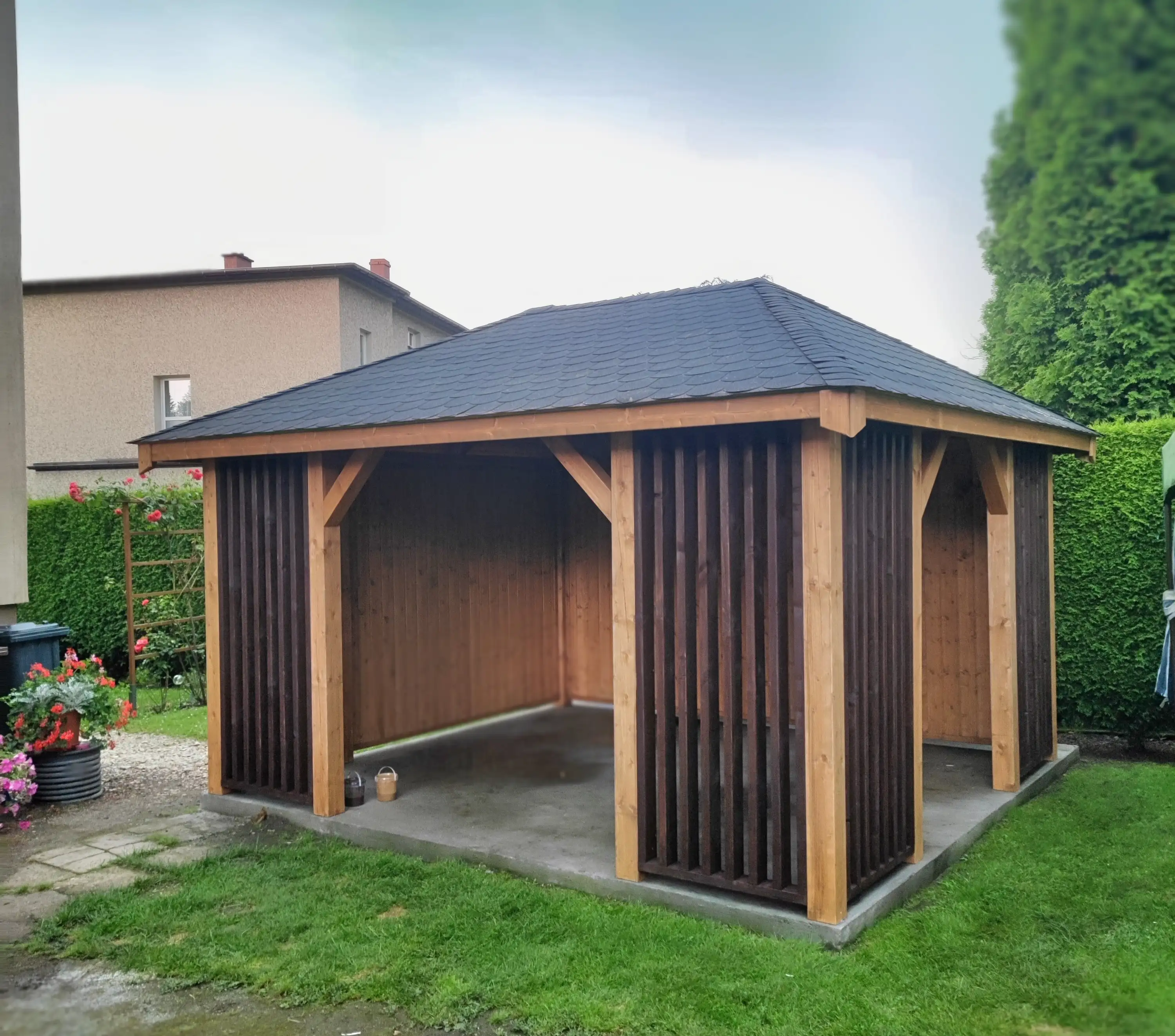 Widok ogólny altany ogrodowej Branda 4,5x4 m