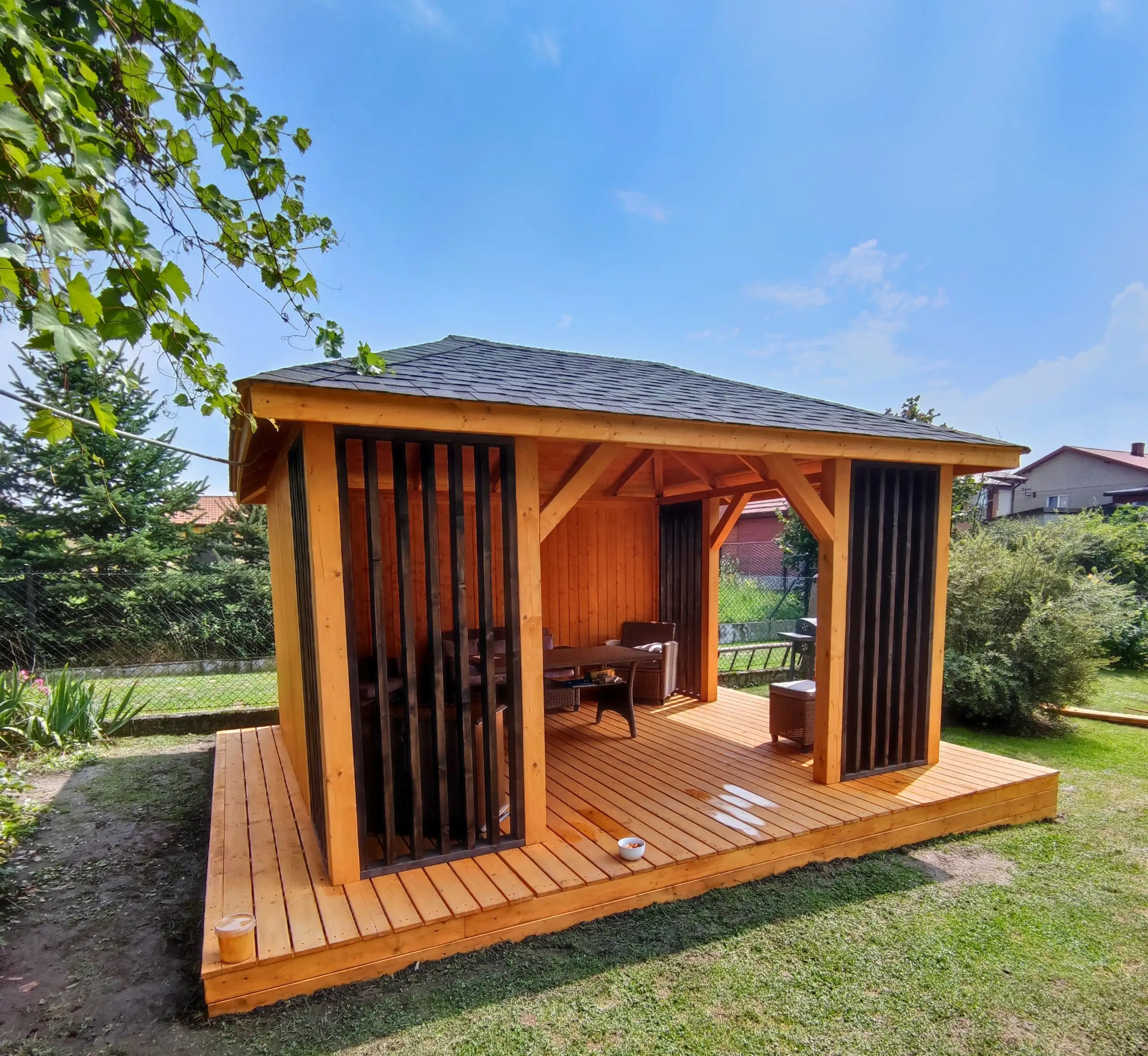 Altana Branda - 5m x 4m