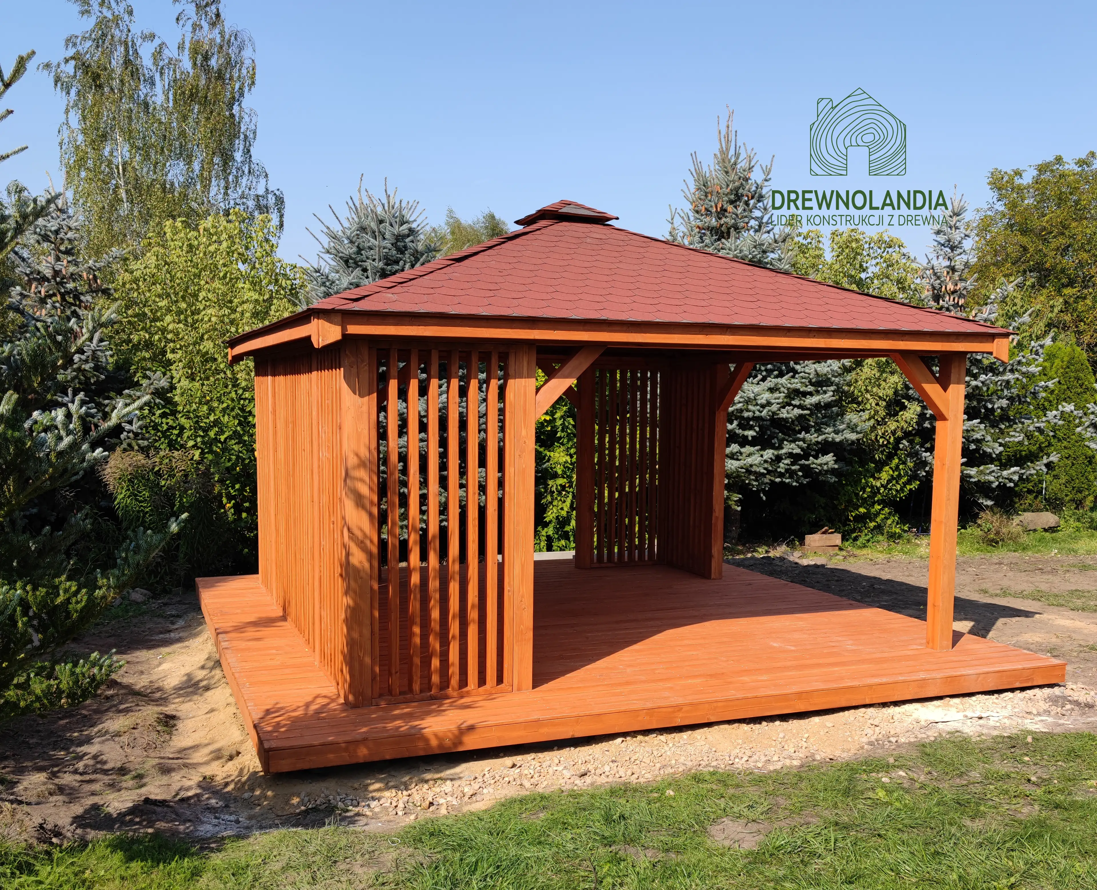 Altana ogrodowa Nela 4x4 m – nowoczesna konstrukcja od Drewnolandii