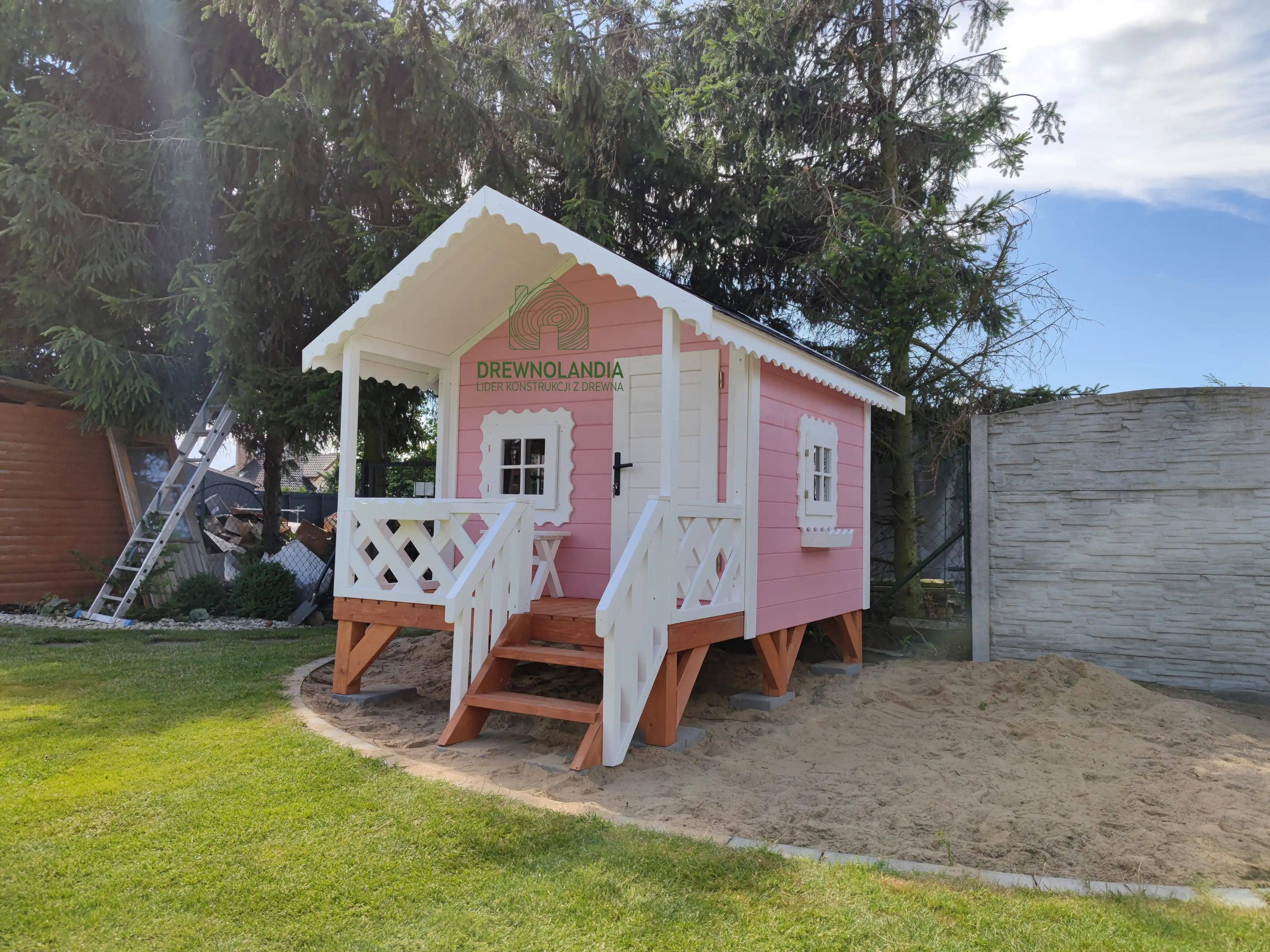 Drewniany domek do ogrodu dla dzieci Kitty III, o wymiarach 2,8x2 m