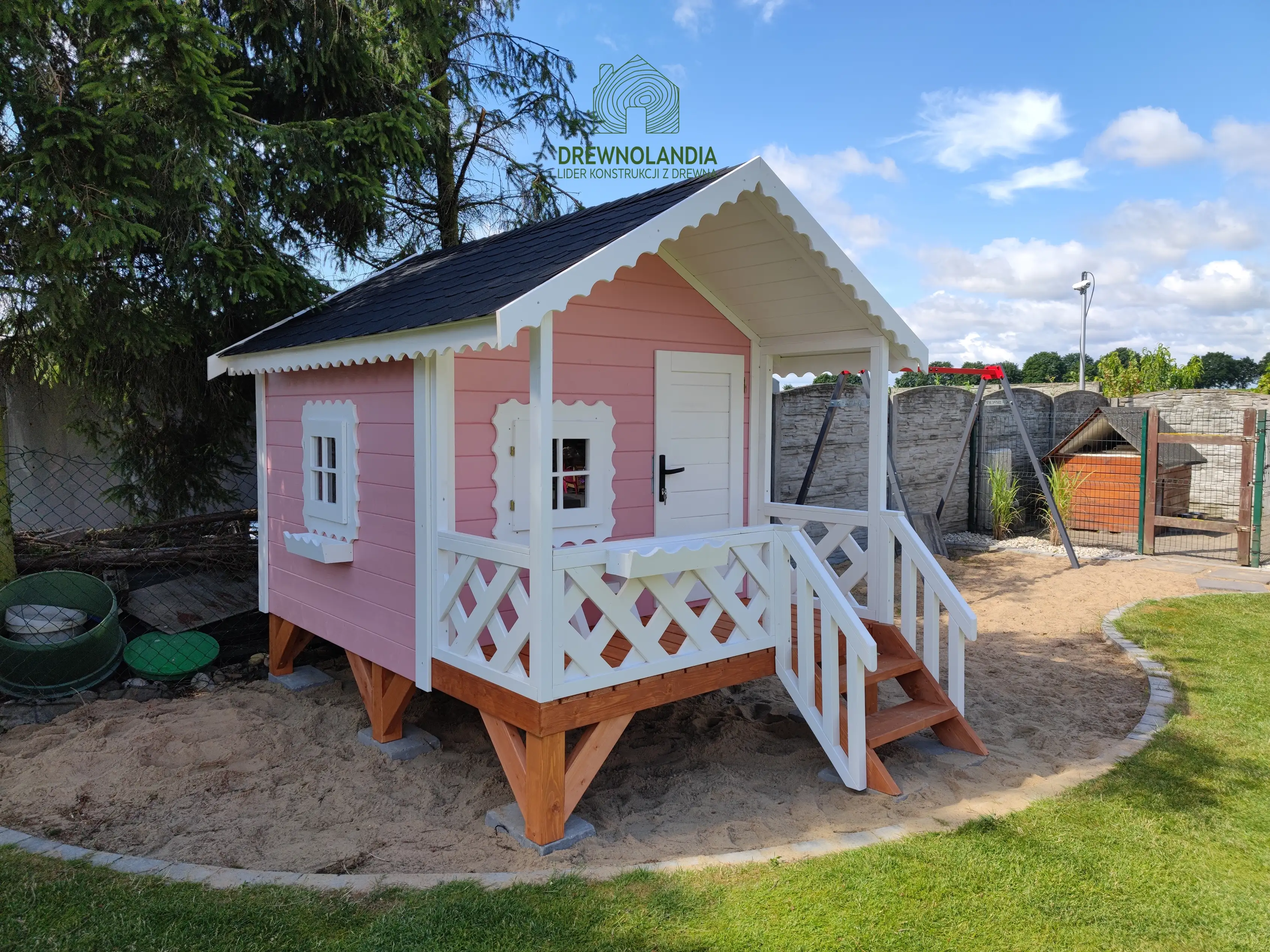 Kitty III - drewniany domek dla dzieci, idealny do ogrodu lub na działkę
