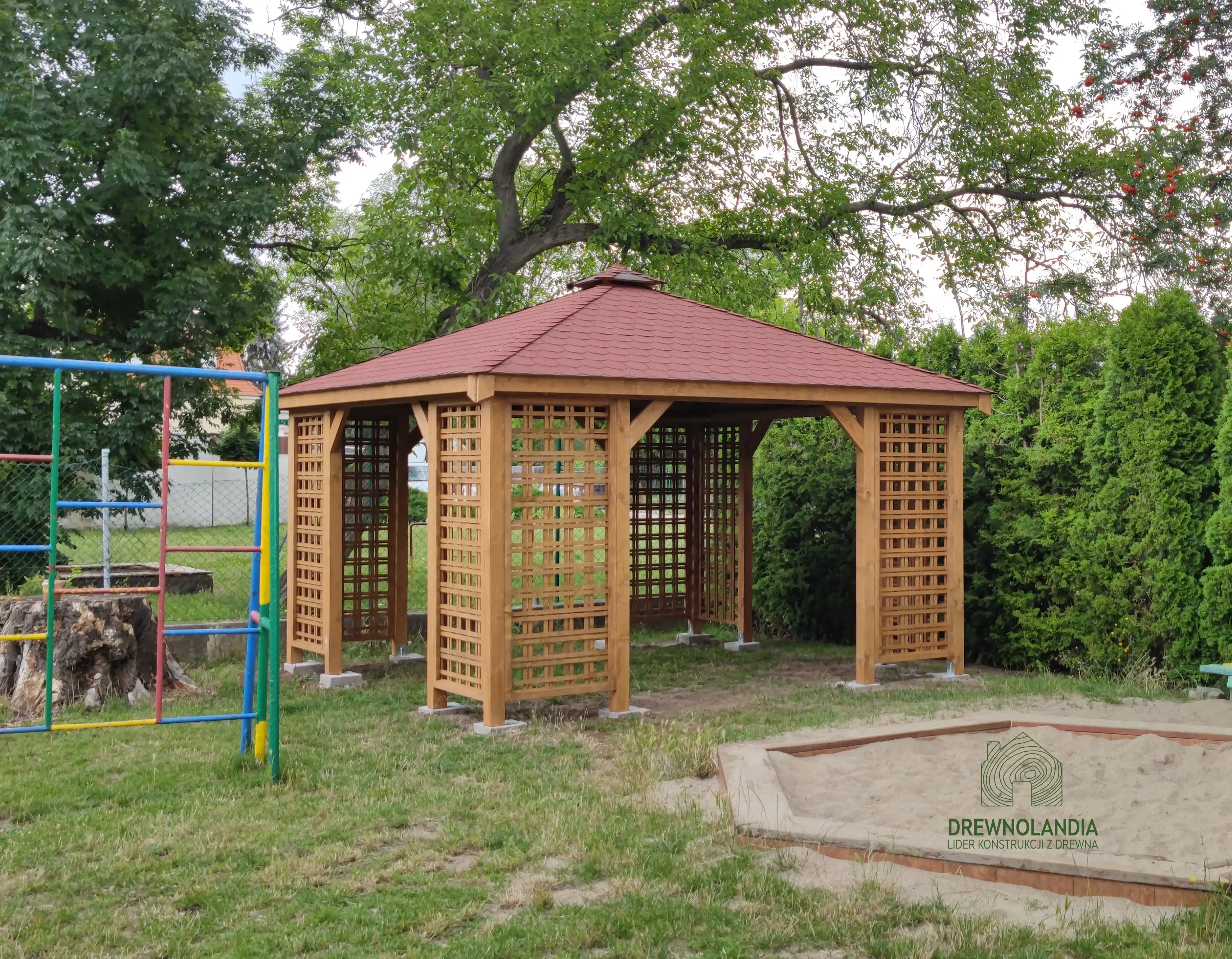 Drewniana altana ogrodowa Ewa o wymiarach 3x3 m