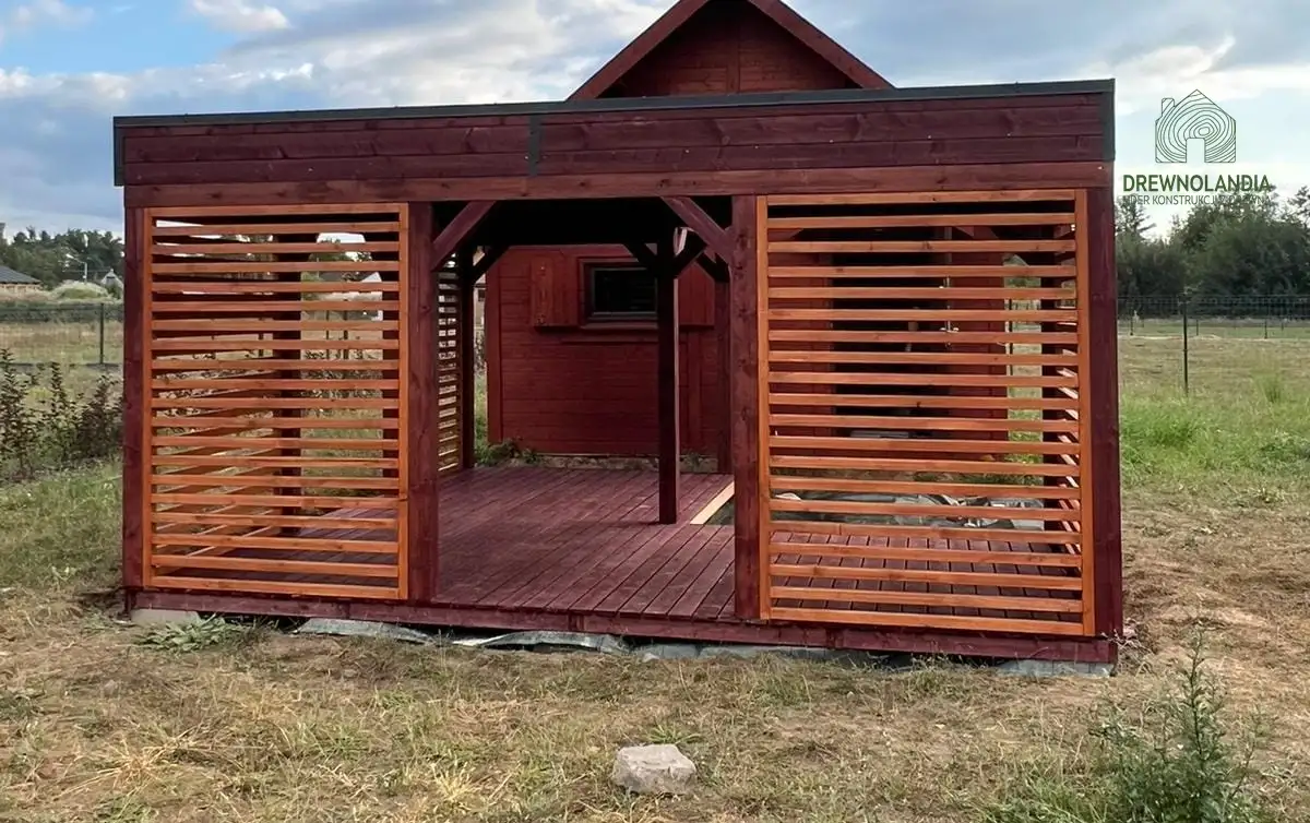 Liwia 6x6 m – nowoczesna altana ogrodowa wykonana z wysokiej jakości drewna