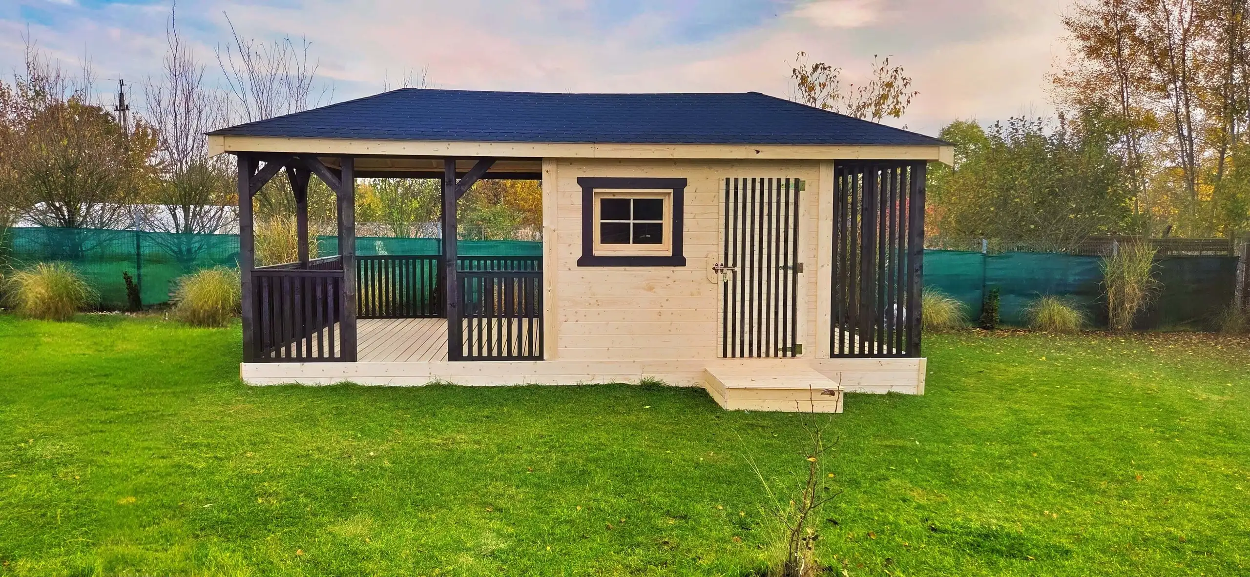 Modułowy Domek z Altaną i Drewutnią Ludwik v2 6×3 m