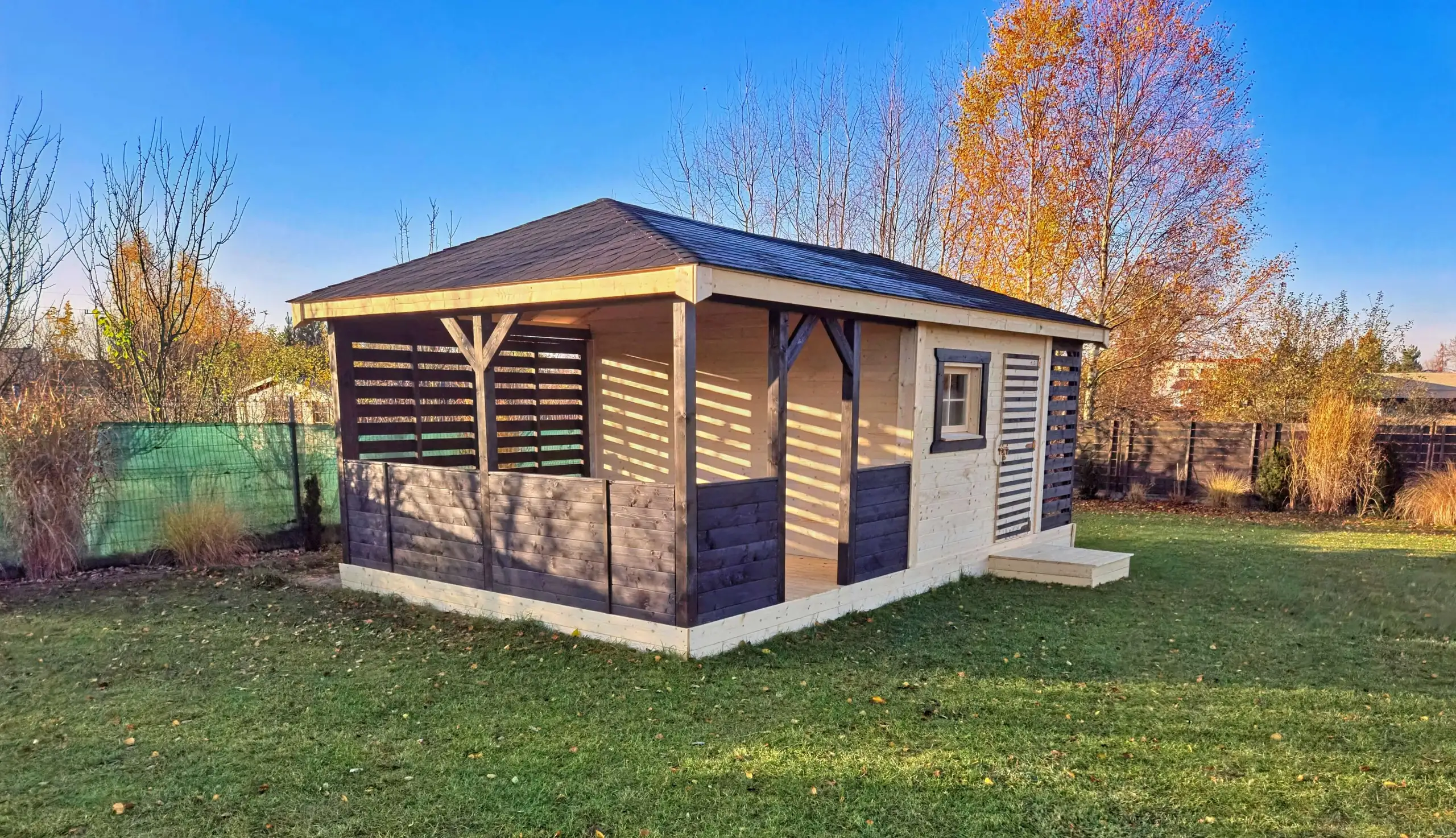 Altana Premium z Domkiem i Drewutnią Ludwik v3 6×4 m