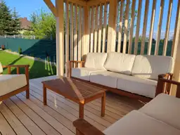 Altana na ogród Nela – miejsce na meble i relaks