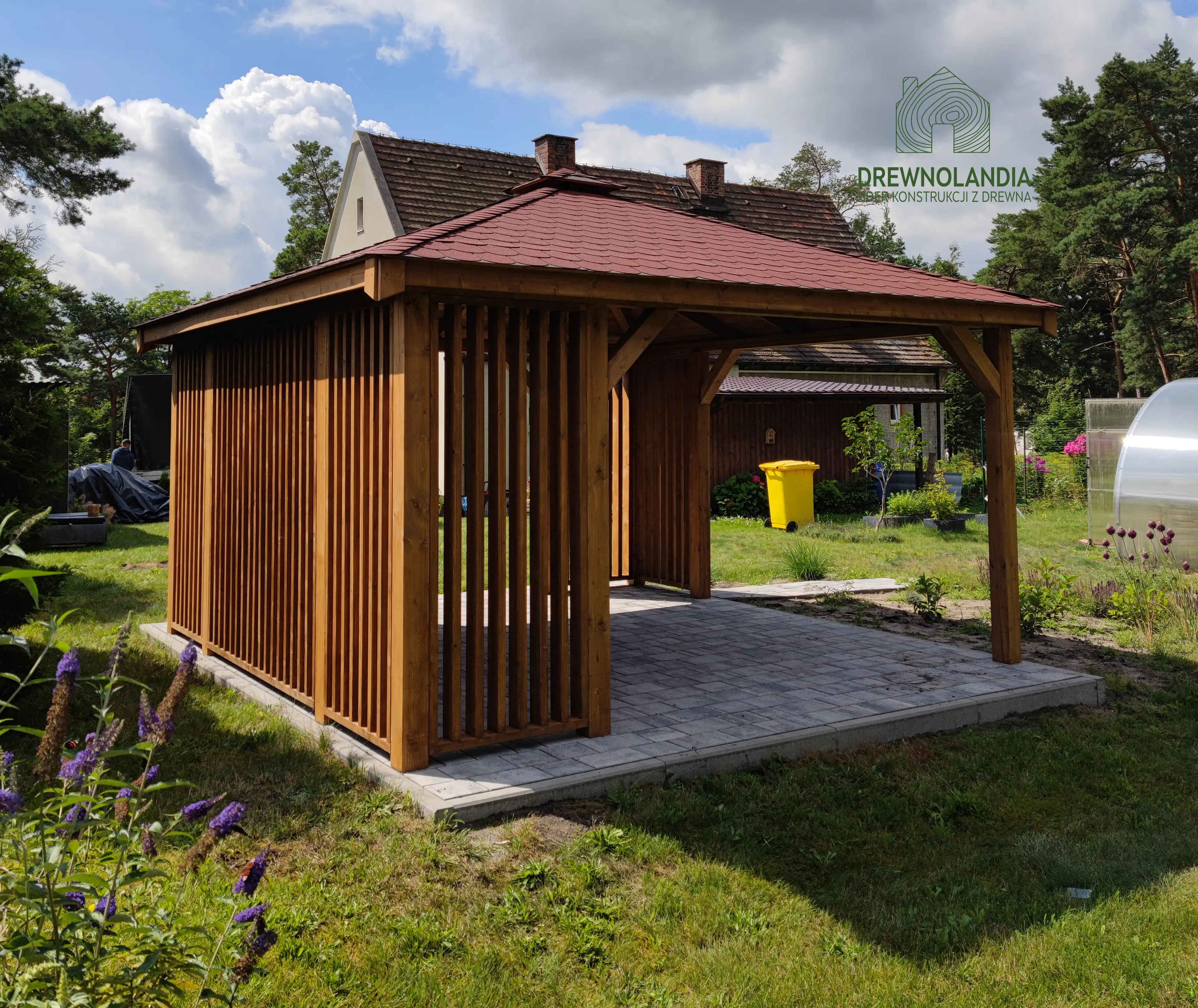 Ogrodowa altana drewniana Nela 4x4 m – praktyczne i estetyczne rozwiązanie