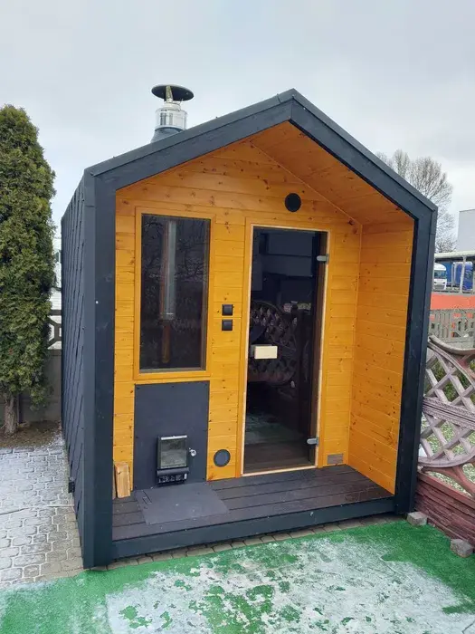 Sauna Fińska z piecem opalanym drewnem