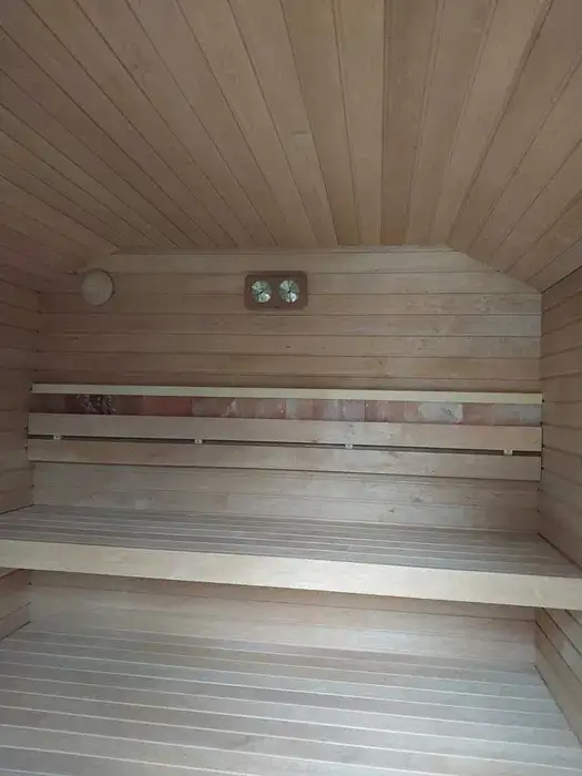 Sauna Fińska z piecem opalanym drewnem